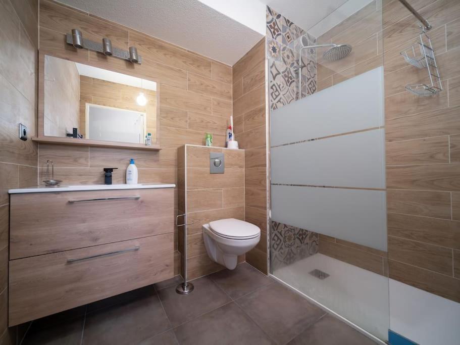 Appartement Tout Equipe Climatise Terrasse Hopital De La Timone Marseille Luaran gambar