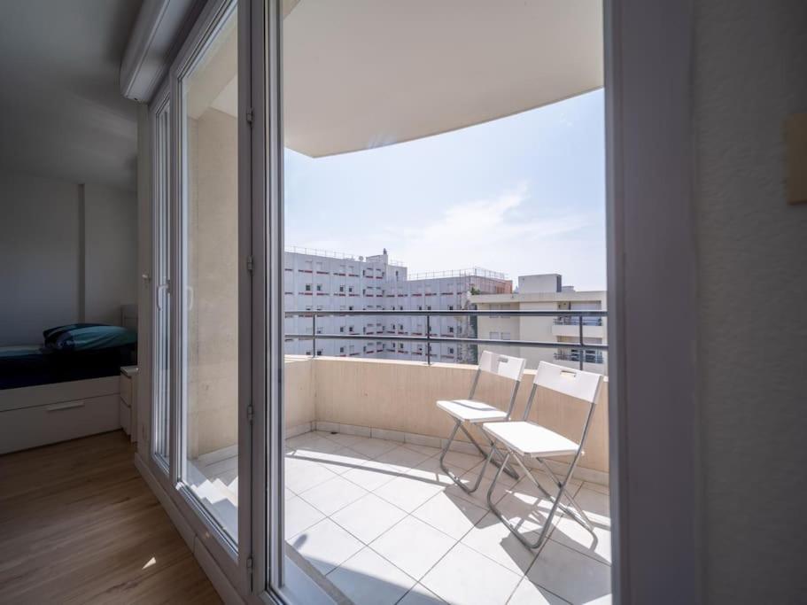 Appartement Tout Equipe Climatise Terrasse Hopital De La Timone Marseille Luaran gambar